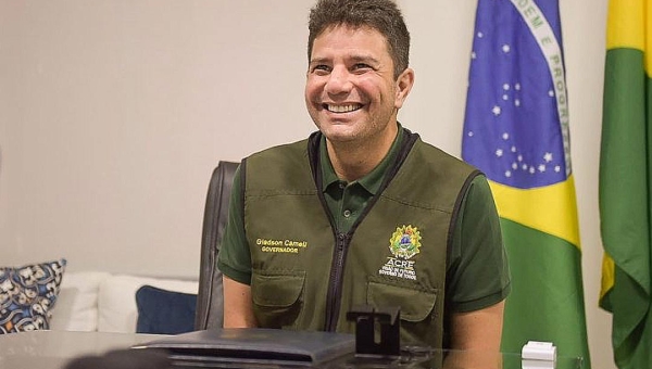 32% dos acreanos entrevistados na pesquisa Phoenix acreditam que Gladson não tem participação na Ptolomeu